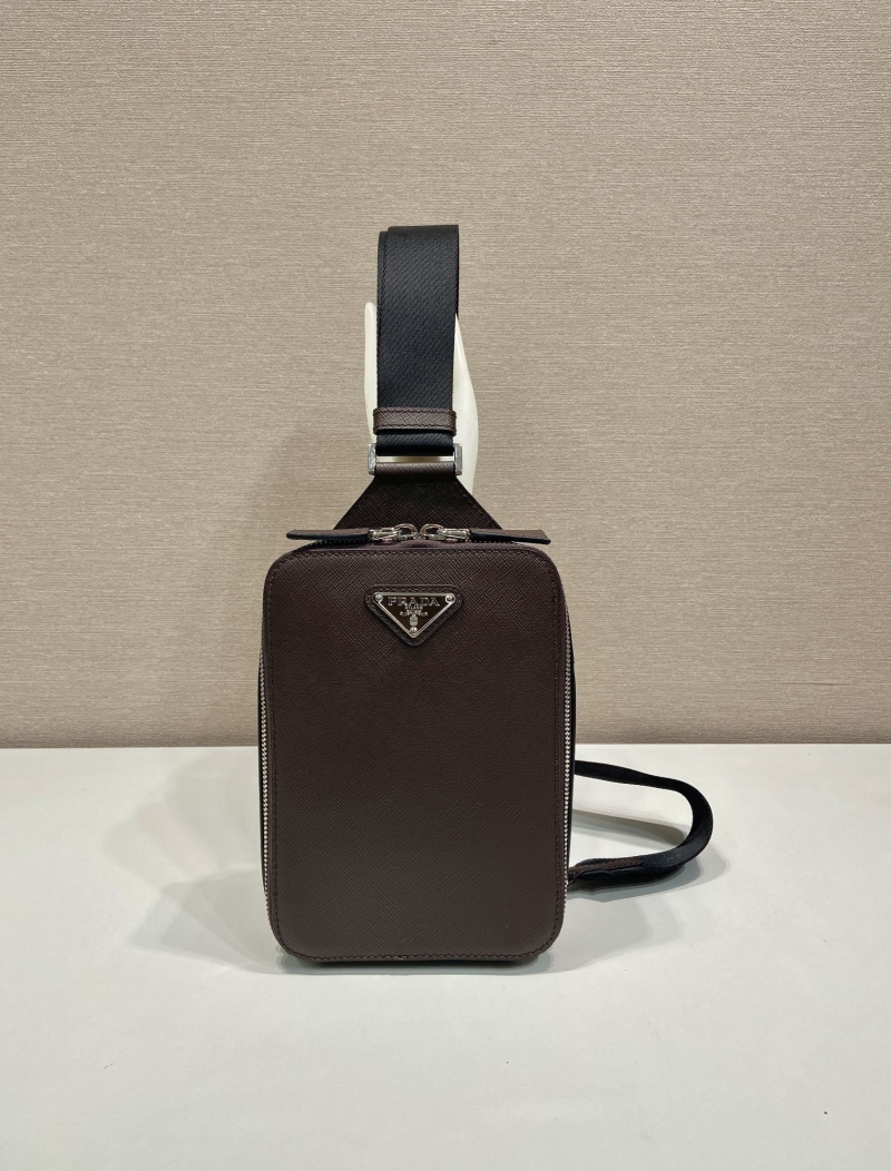 Pra*a waist chest packs